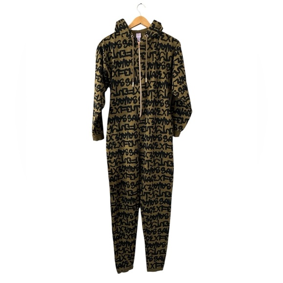 Savage X Fenty Olive Green Hooded Onesie Pajamas XS Cozy Fleece by Rihanna - Picture 4 of 15